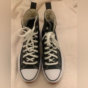 Converse Runstar sneakers